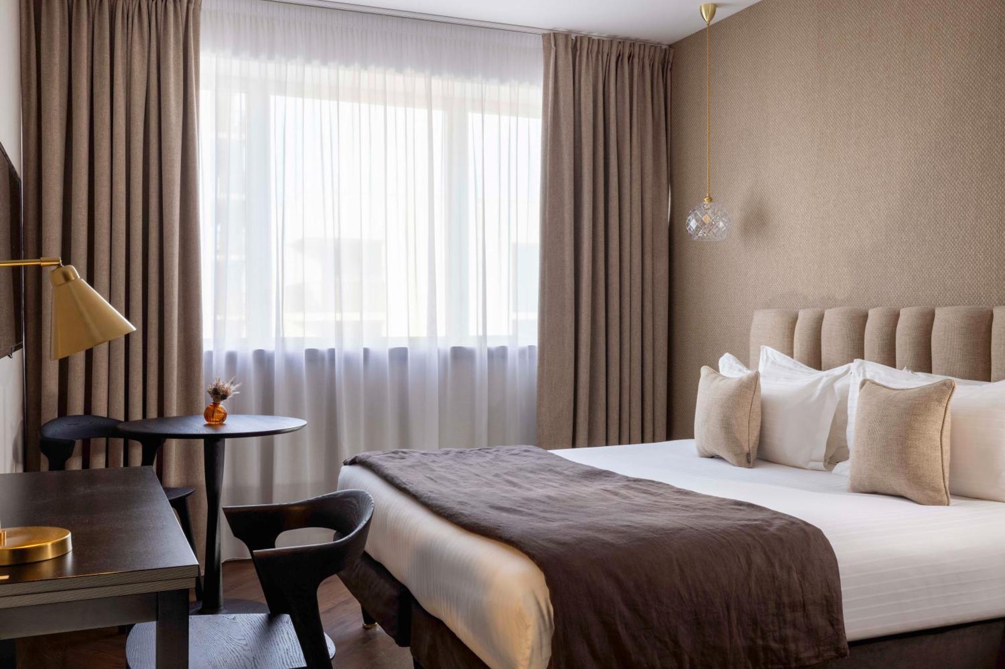 Best Western Plus Hotel Isidore Saint-Jacques-de-la-Lande Esterno foto